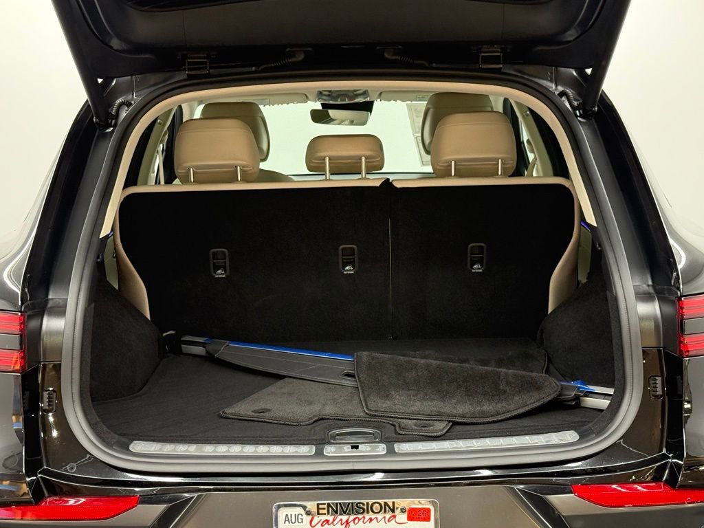 Used 2026 Genesis GV70 2.5T Select image 10