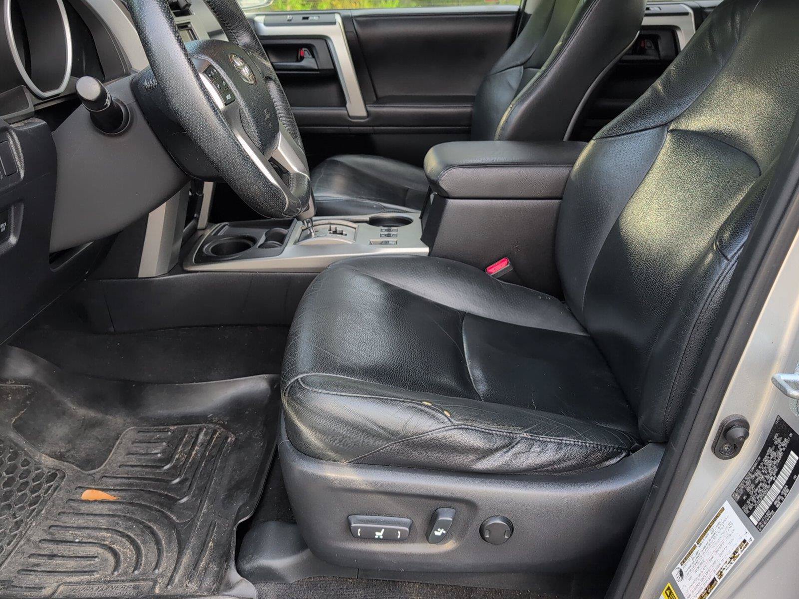Used 2010 Toyota 4Runner Limited RWD image 3