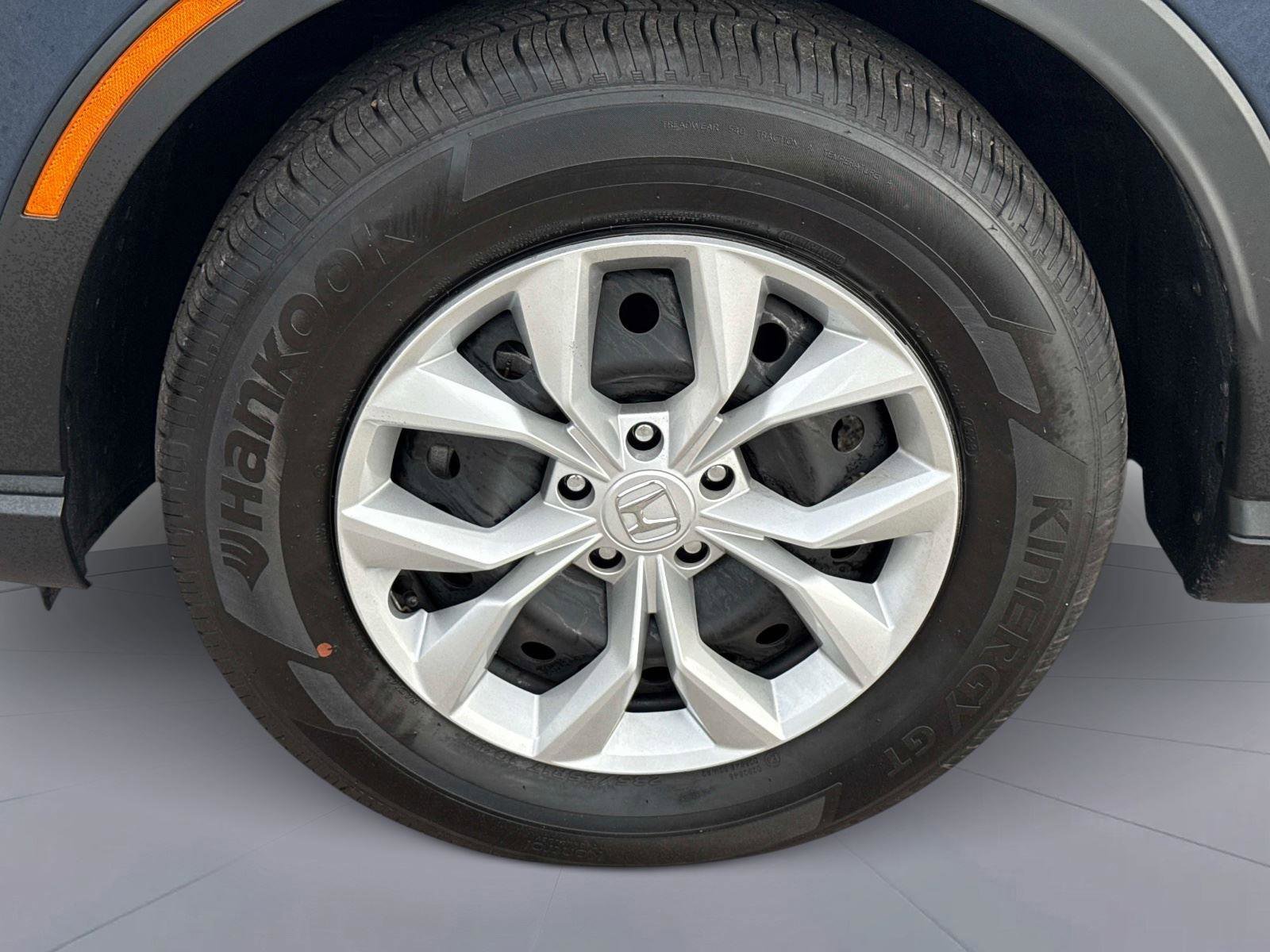 Used 2025 Honda CR-V LX image 10