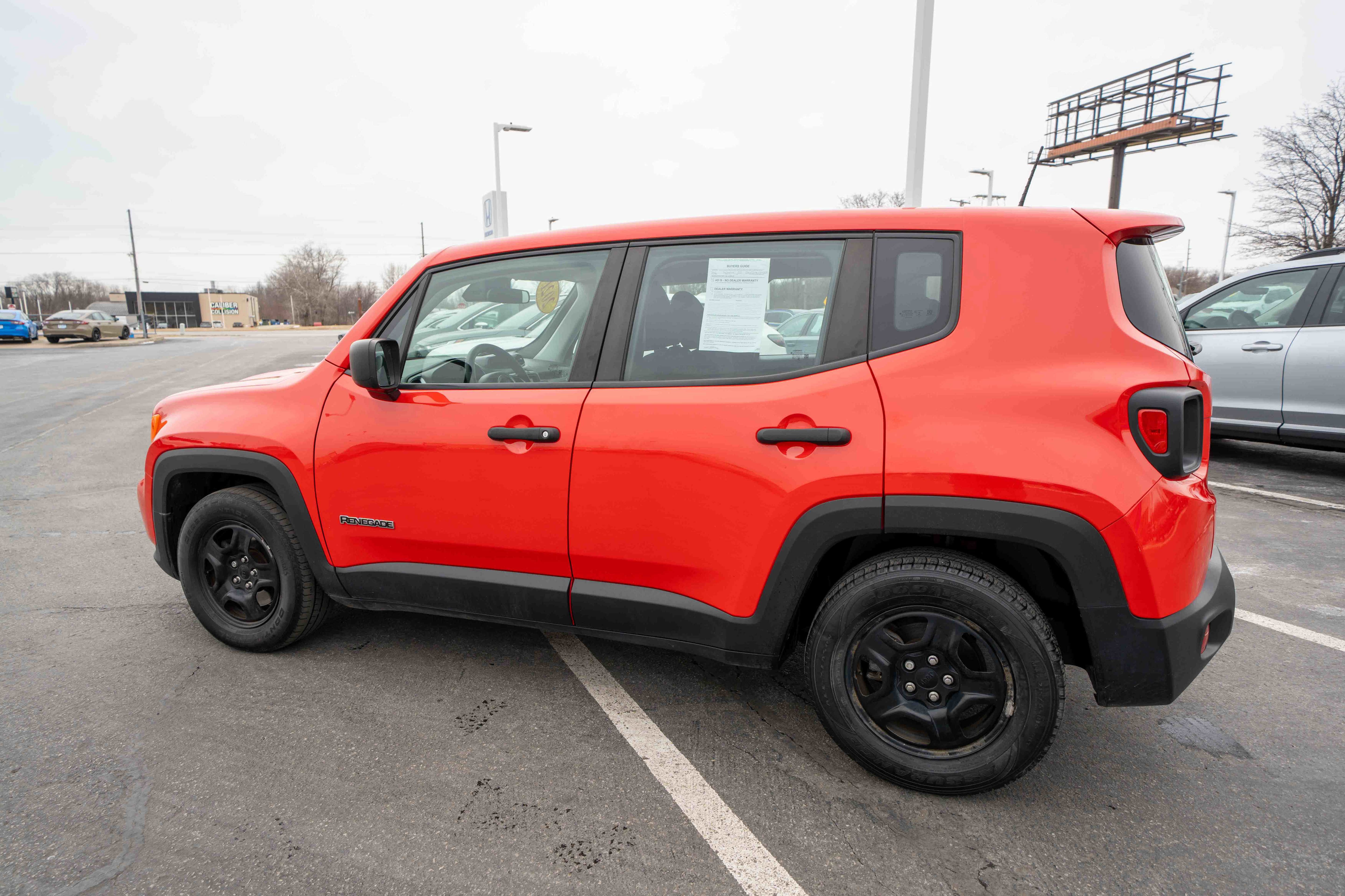 Used 2021 Jeep Renegade Sport image 4