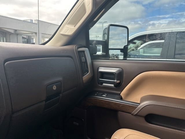 Used 2018 GMC Sierra 3500 Denali w/ Duramax Plus Package image 19