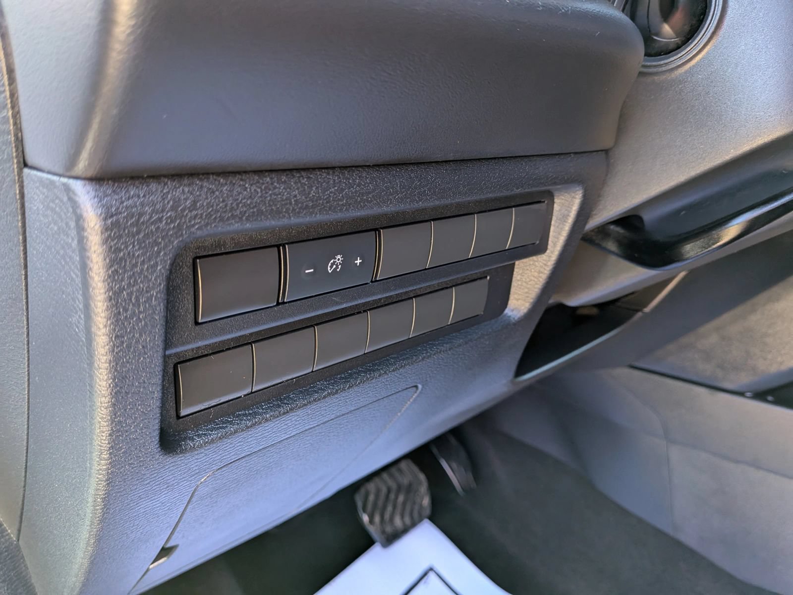 Used 2022 Mitsubishi Outlander ES AWD/4WD image 47