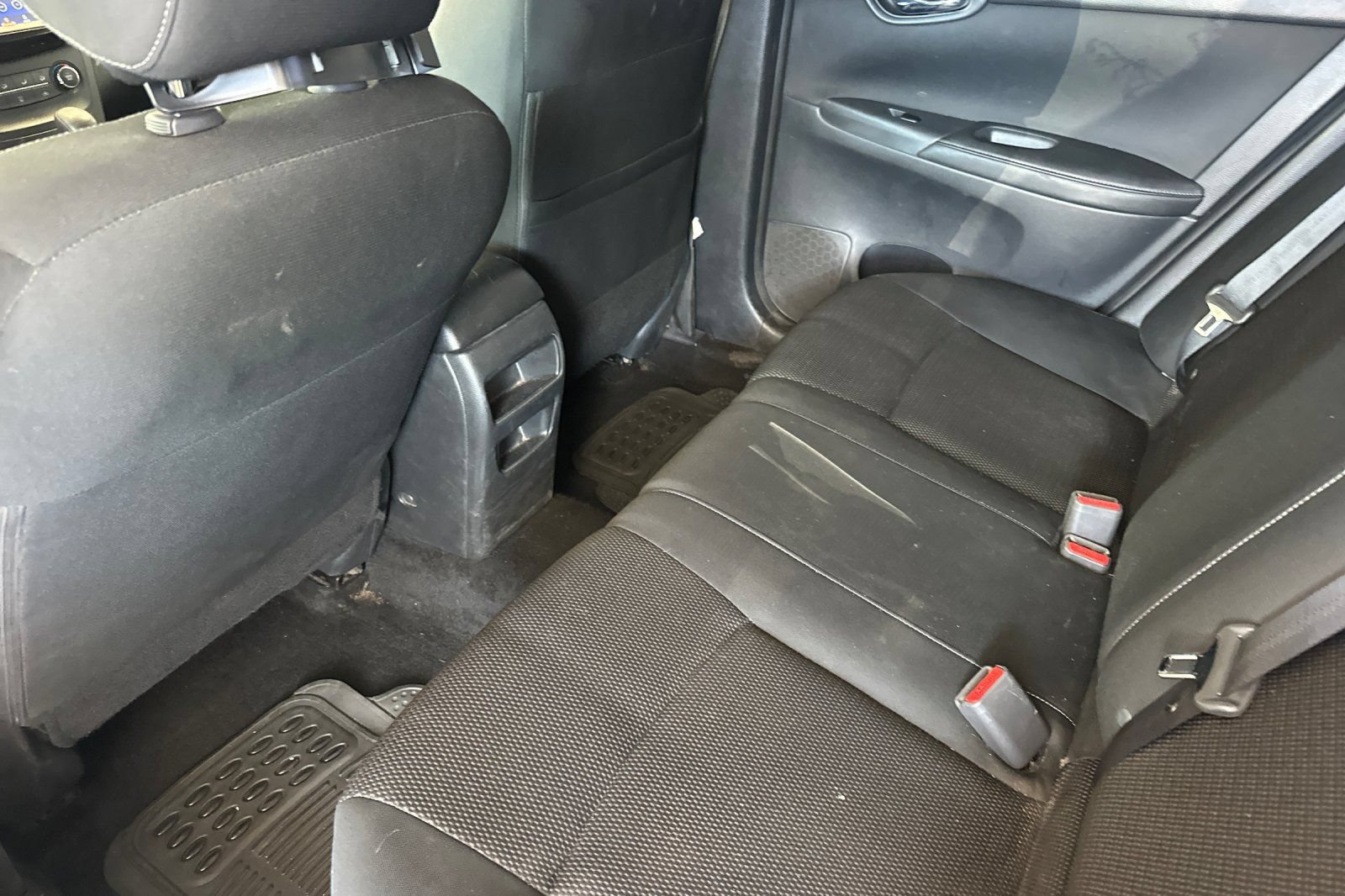 Used 2019 Nissan Sentra S FWD image 14