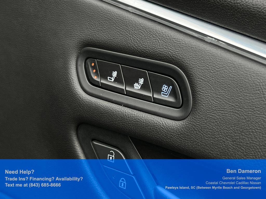 Used 2021 Cadillac Escalade Premium Luxury w/ LPO, Radiant Package AWD/4WD image 33