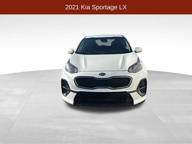 Used 2021 Kia Sportage LX image 2