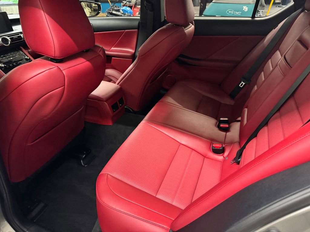 Used 2022 Lexus IS 350 F Sport image 15