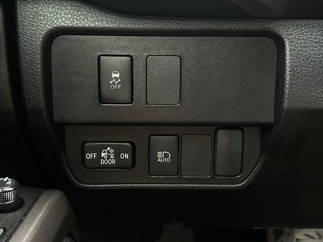 Used 2021 Toyota Tacoma SR5 image 24