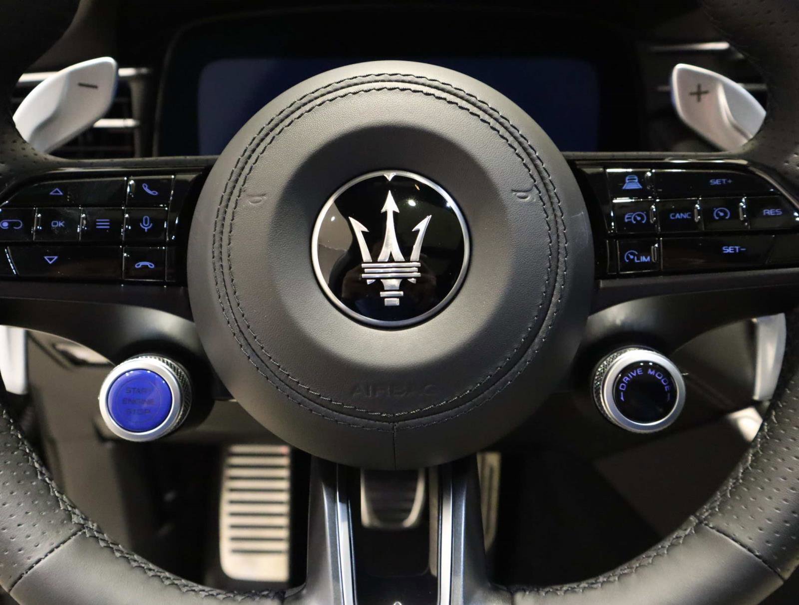 New 2025 Maserati Grecale Modena image 28