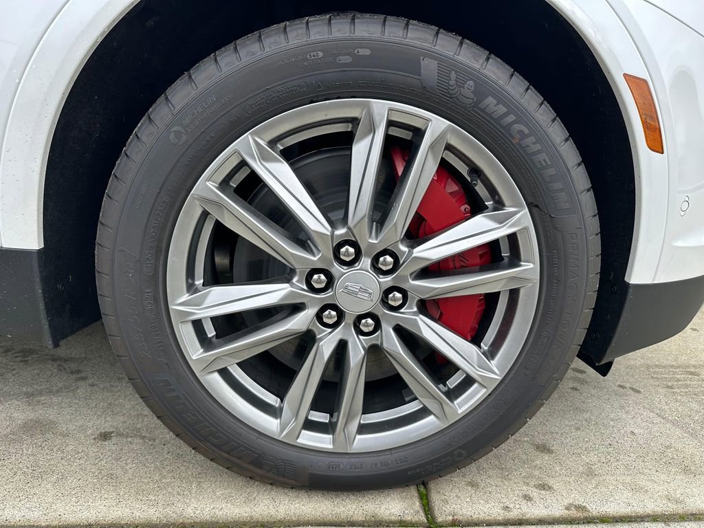 New 2025 Cadillac XT5 Sportv w/ Technology Package image 9