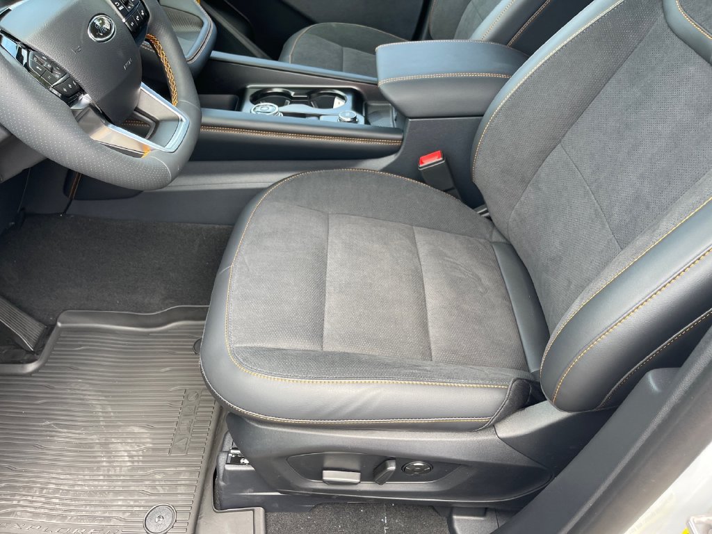 New 2026 Ford Explorer Tremor w/ Tremor Ultimate Package AWD/4WD image 7
