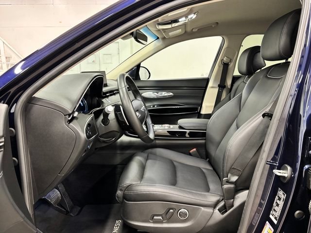 Used 2025 Genesis GV70 2.5T AWD/4WD image 17