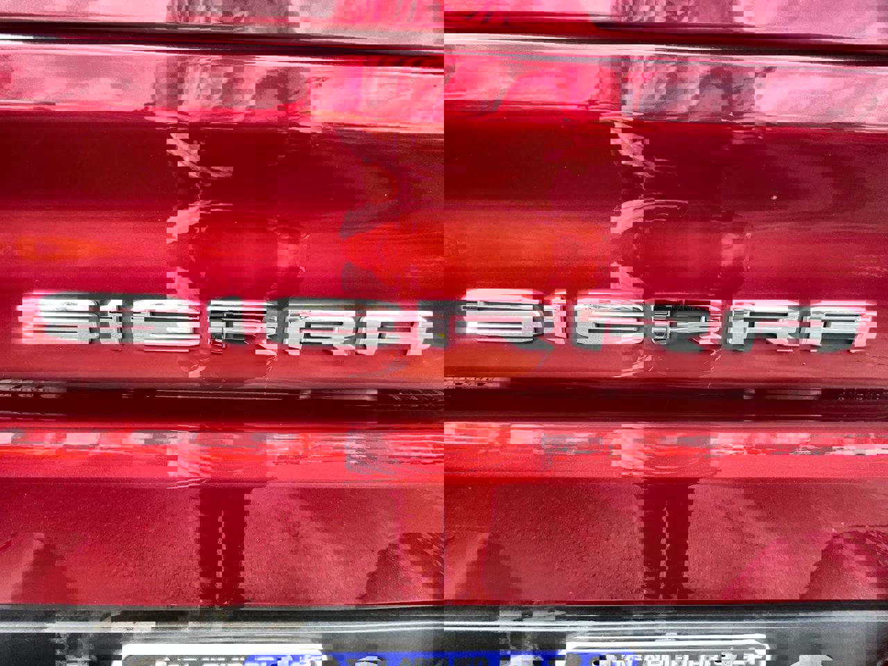 Used 2022 GMC Sierra 1500 SLT w/ SLT Convenience Package image 31