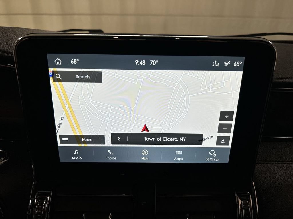 Used 2021 Lincoln Navigator L Reserve AWD/4WD image 16