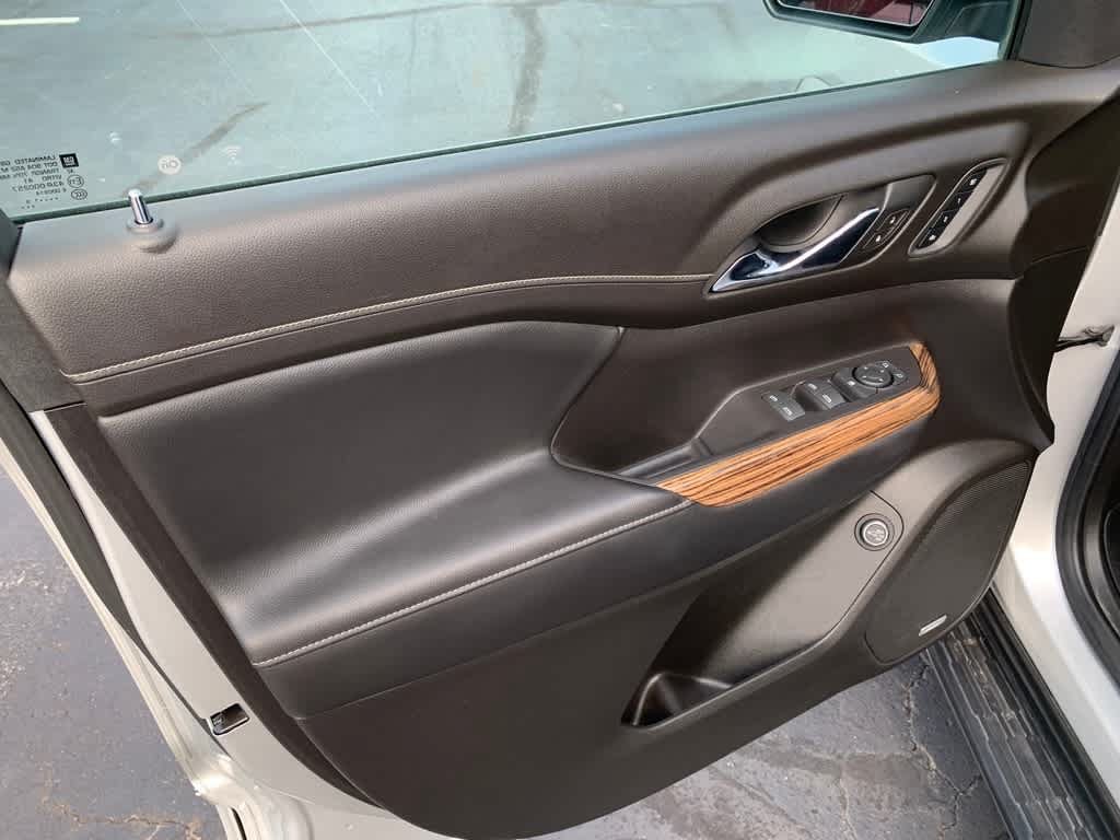 Certified 2019 GMC Acadia Denali w/ Technology Package AWD/4WD image 20