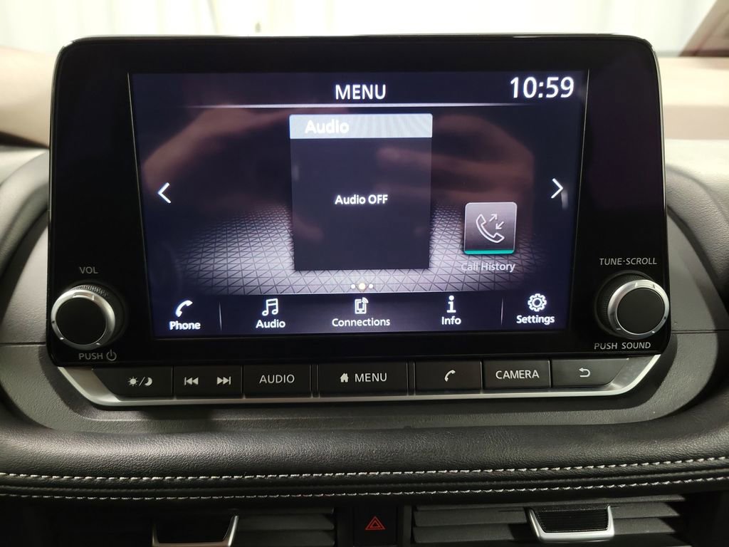 Used 2023 Nissan Rogue S image 18