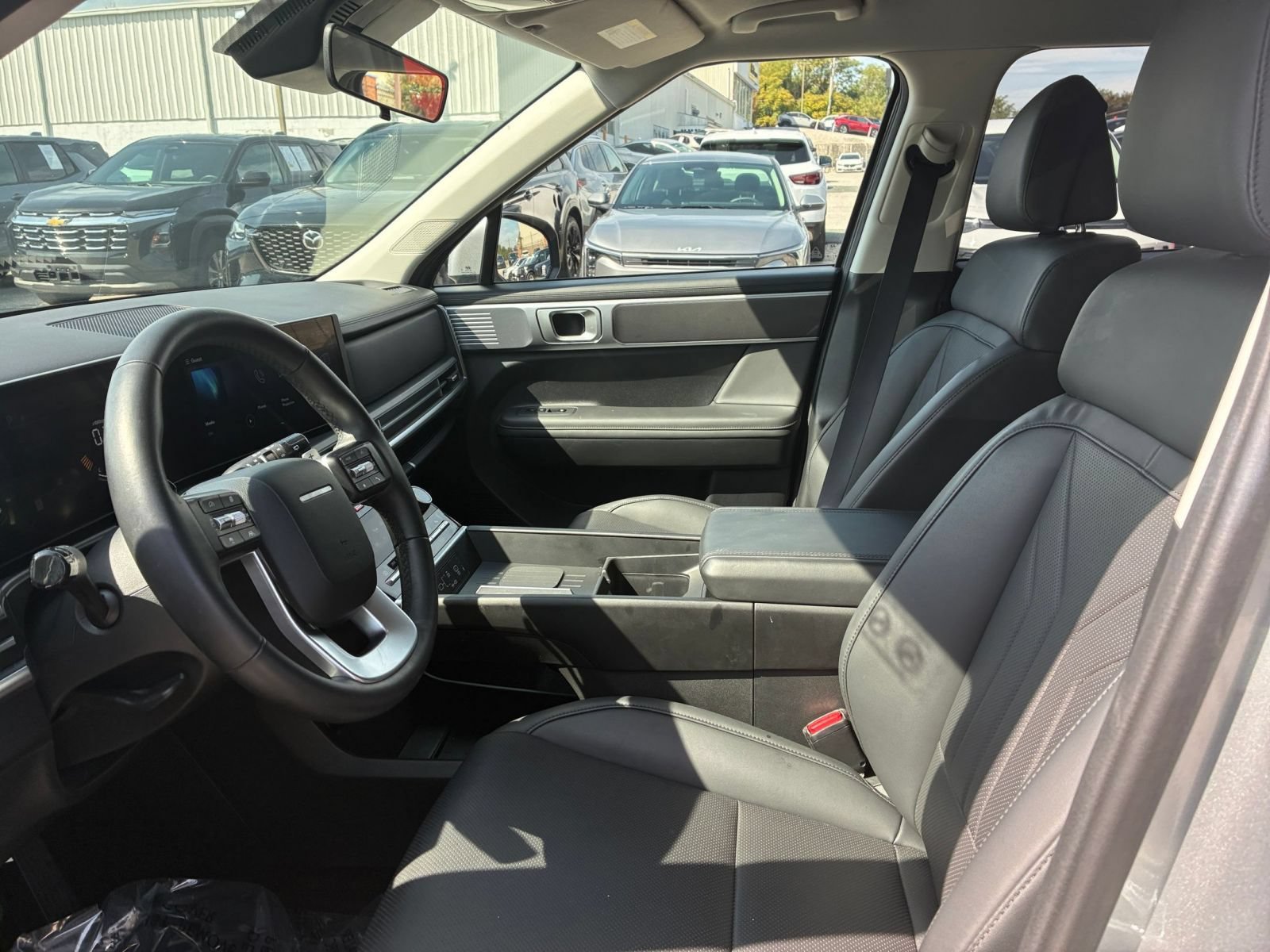 Used 2026 Hyundai Santa Fe SEL FWD image 22