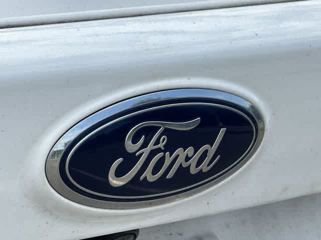 Used 2017 Ford Escape SE AWD/4WD image 15