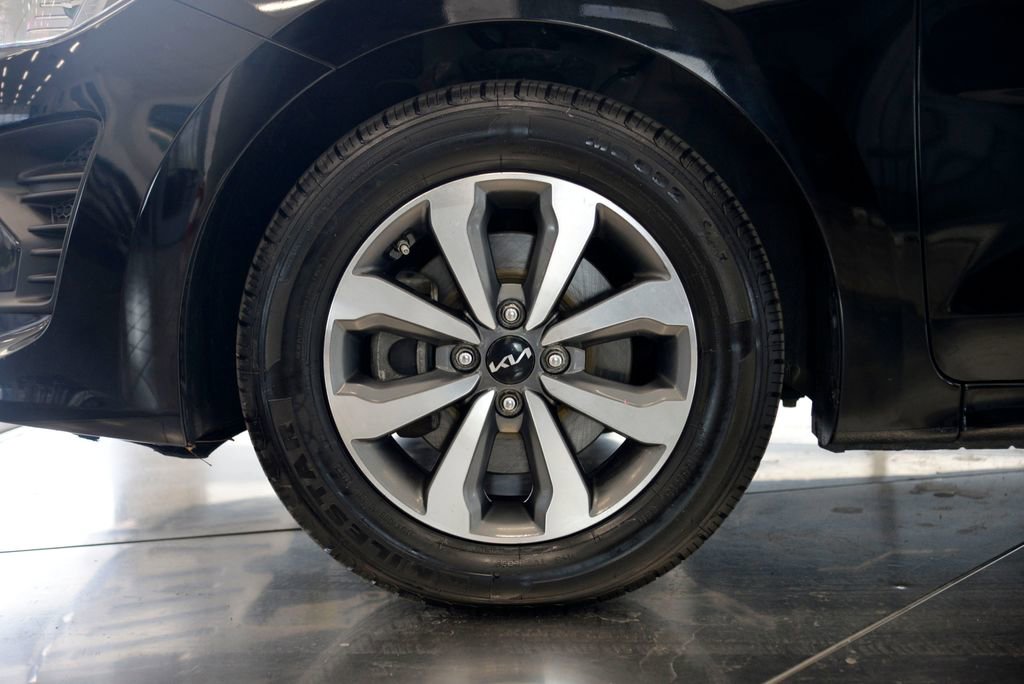 Used 2023 Kia Rio S w/ Technology Package FWD image 10