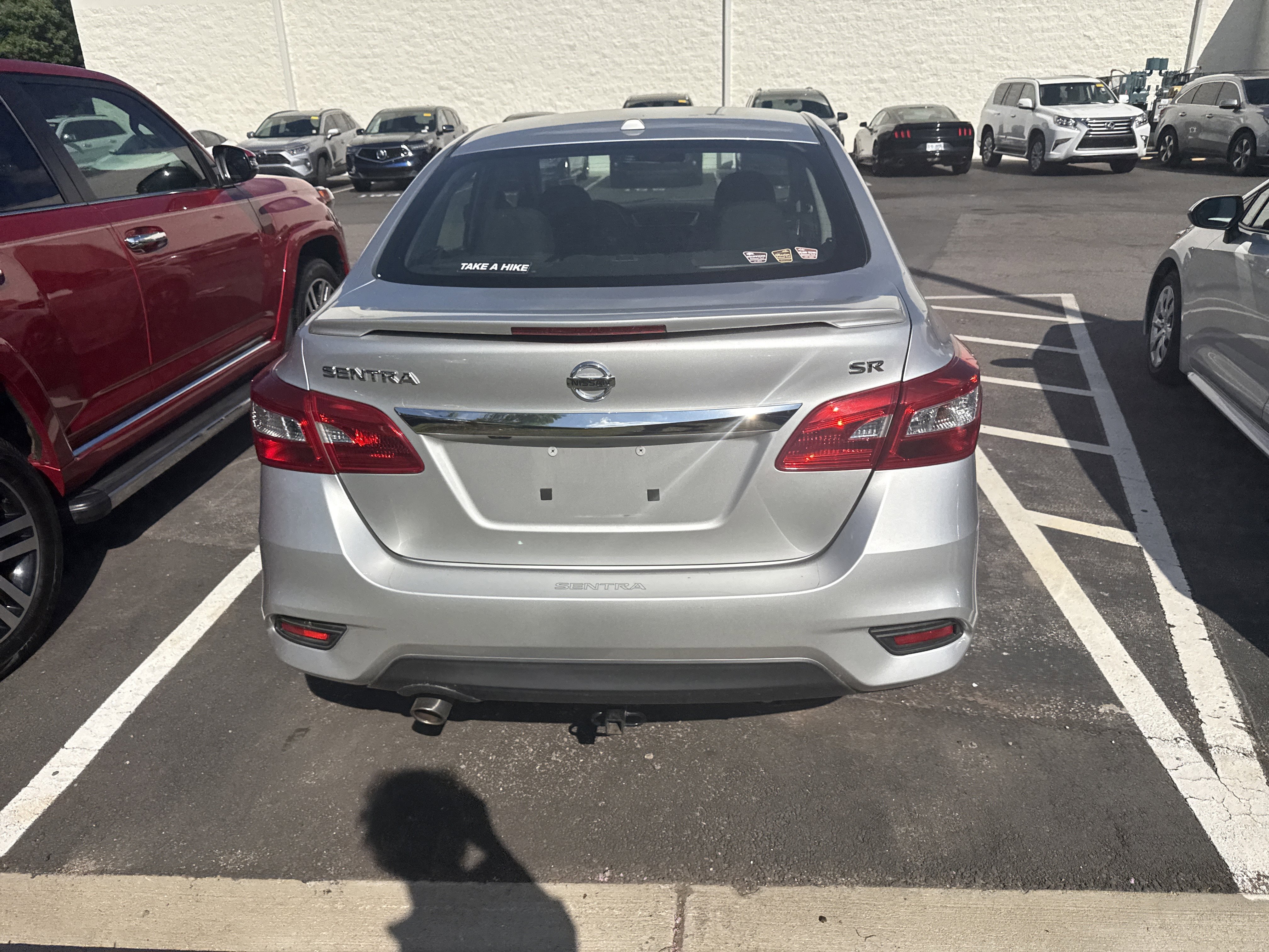 Used 2018 Nissan Sentra SR w/ Technology Package FWD image 8