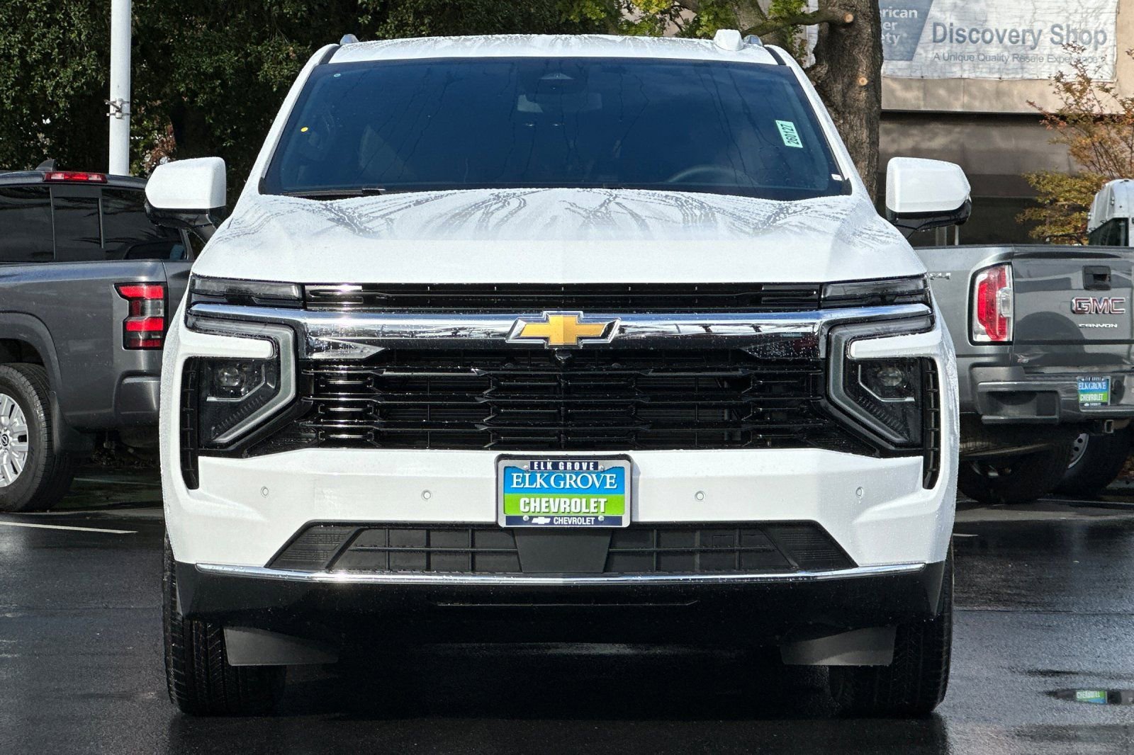 New 2026 Chevrolet Suburban LS image 8