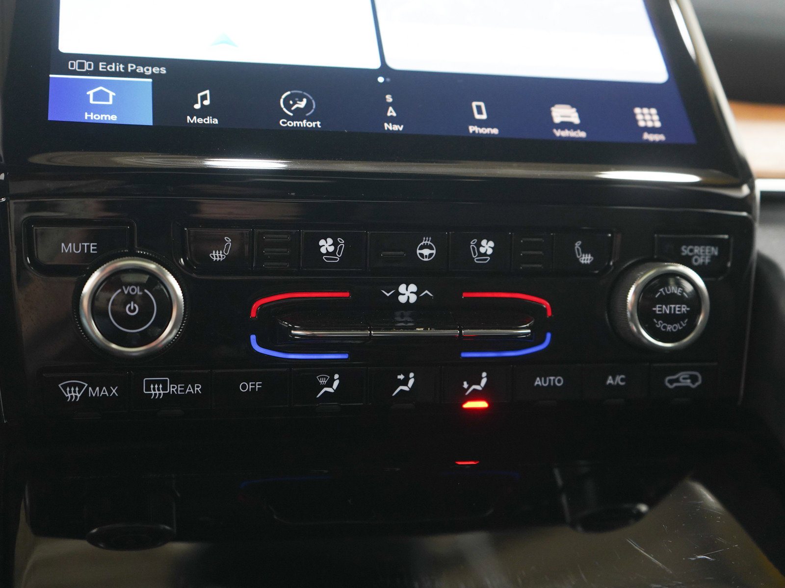 Used 2023 Jeep Grand Cherokee Summit image 24