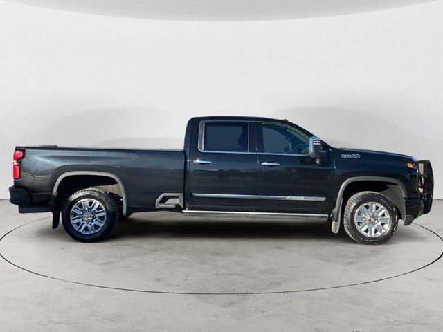 Used 2024 Chevrolet Silverado 3500 High Country w/ Technology Package image 6