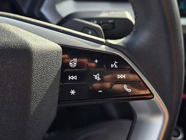 Used 2024 Audi Q4 e-tron Premium Plus image 34