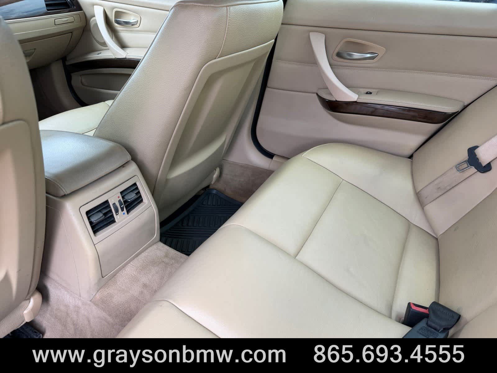 Used 2011 BMW 328i Sedan RWD image 16