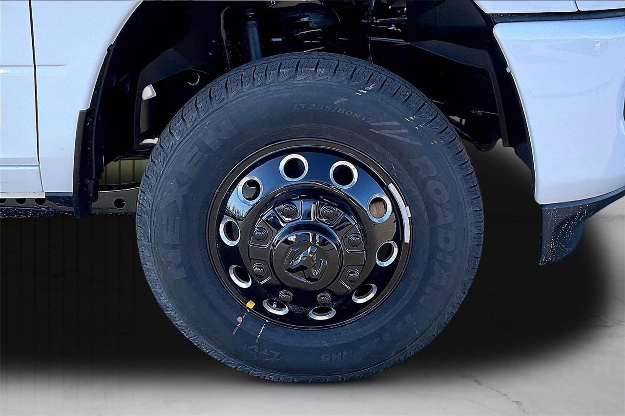 New 2026 RAM 3500 Big Horn image 33