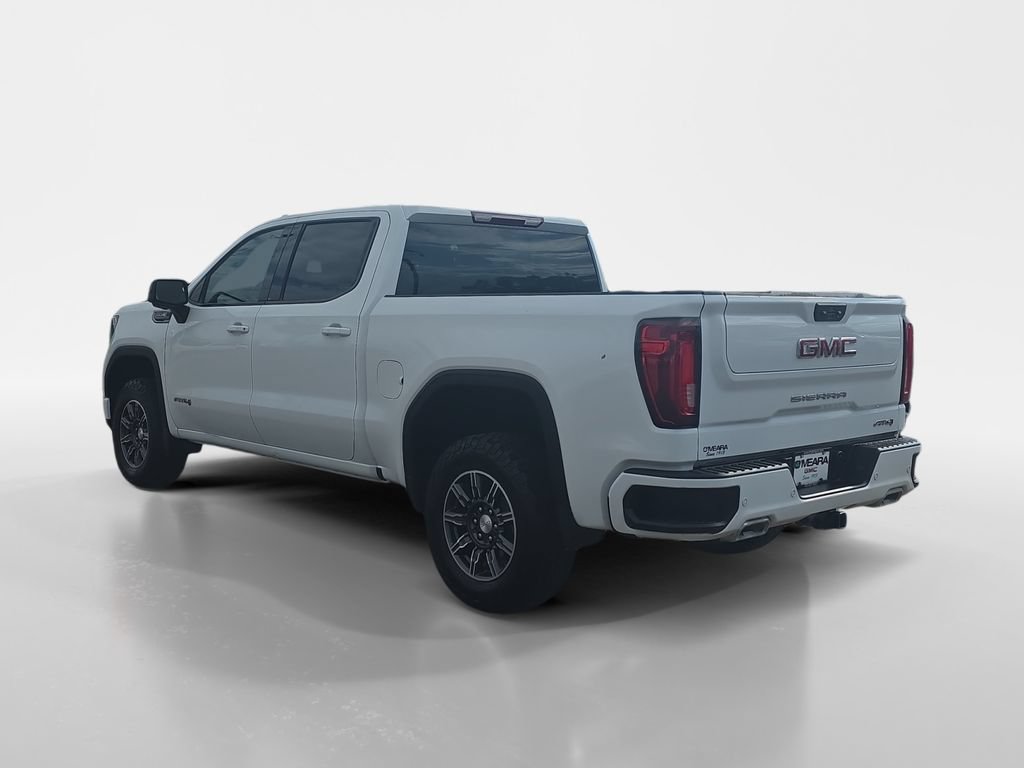 Used 2025 GMC Sierra 1500 AT4 AWD/4WD image 3