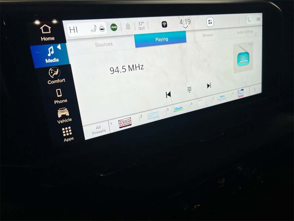 Used 2024 Jeep Wrangler Unlimited Rubicon w/ XTREMEE 35" Tire Package image 13