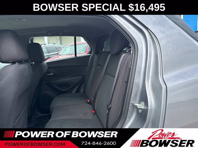 Used 2020 Chevrolet Trax LS AWD/4WD image 11