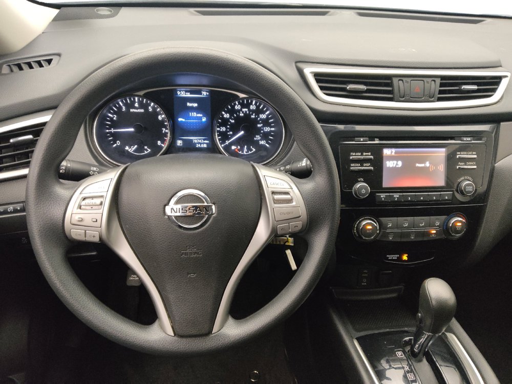 Used 2016 Nissan Rogue S FWD image 22