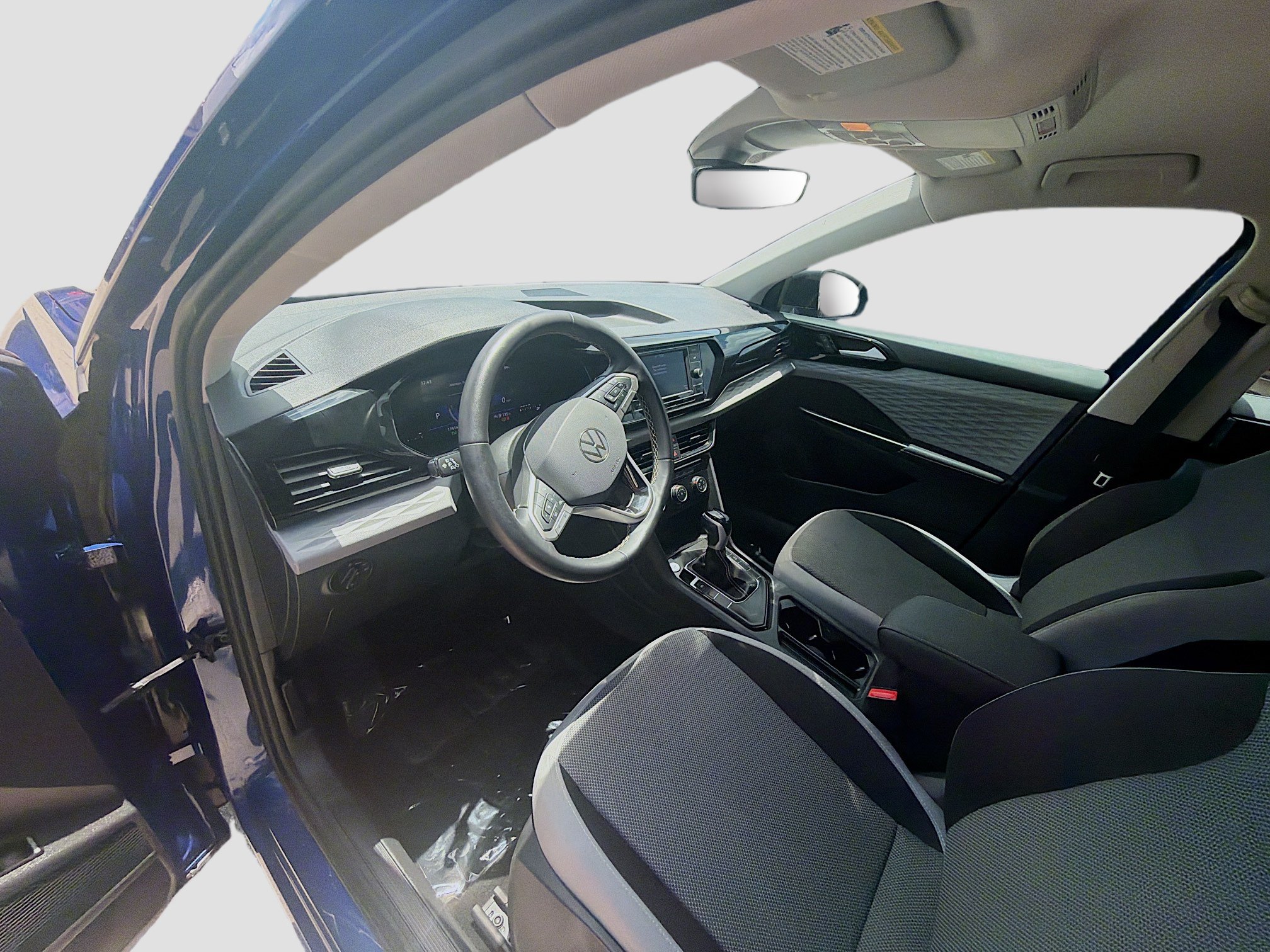 Certified 2024 Volkswagen Taos S FWD image 9