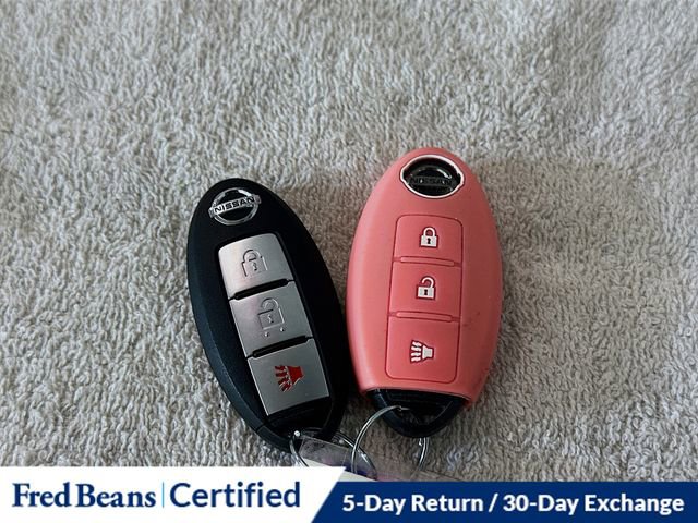 Used 2012 Nissan Juke SV image 29