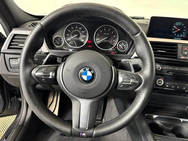 Used 2017 BMW 340i xDrive Sedan AWD/4WD image 12