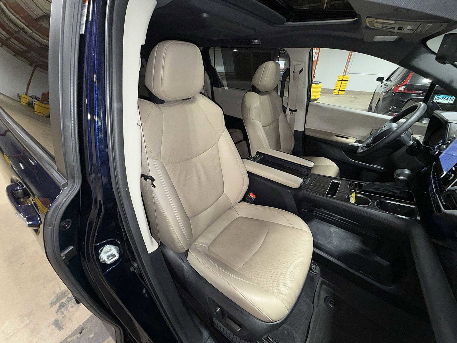 Used 2023 Toyota Sienna Limited w/ Protection Package (TMS) AWD/4WD image 16