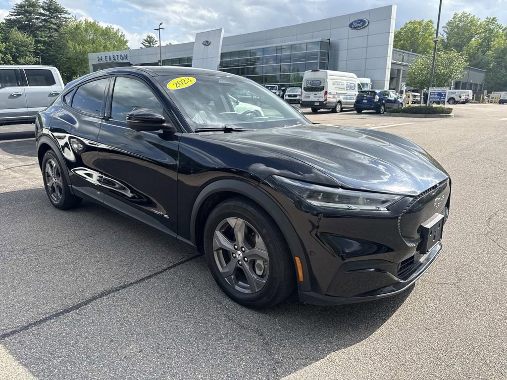Used 2023 Ford Mustang Mach-E Select w/ Comfort Package Lite AWD/4WD image 9