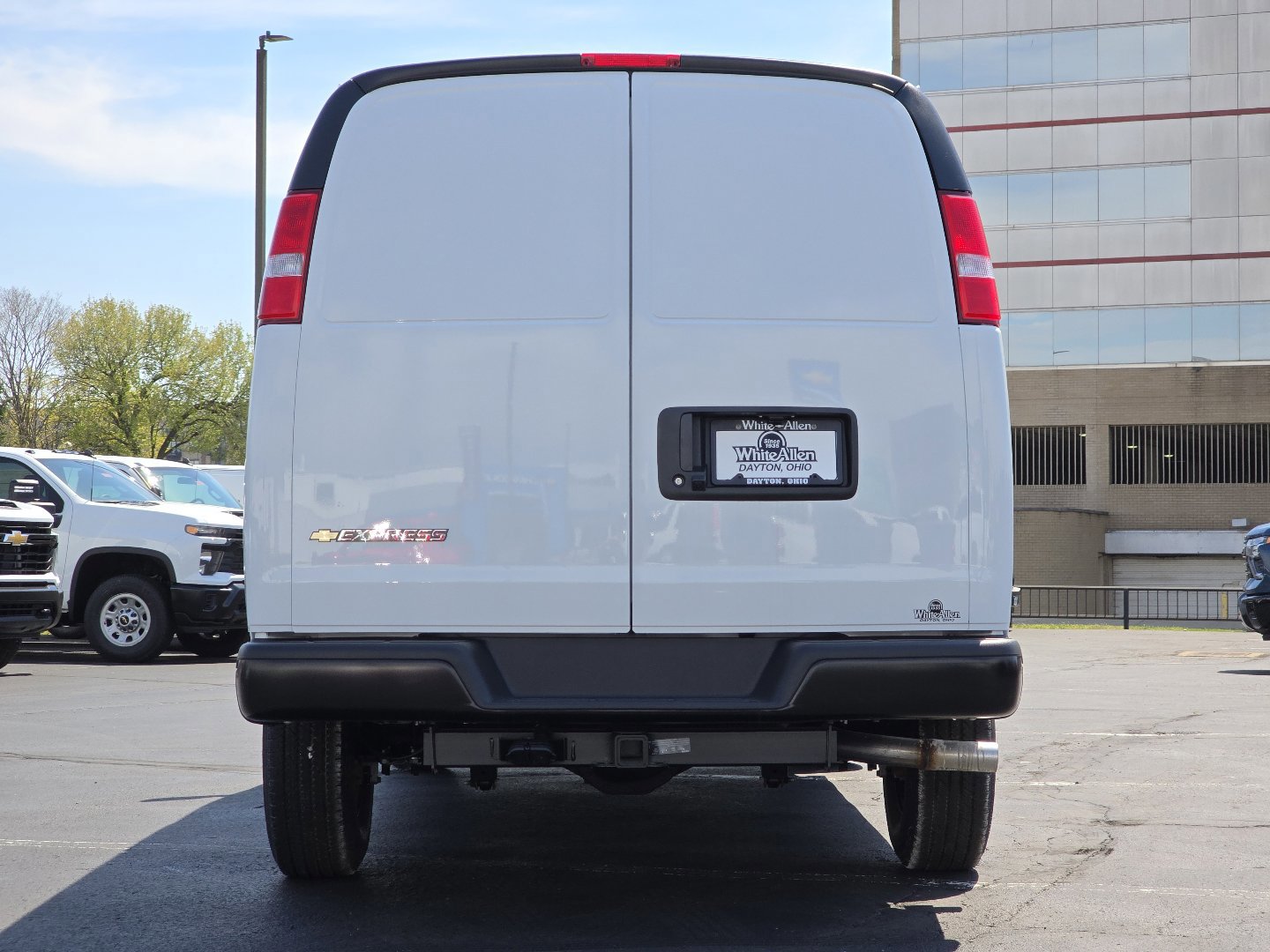 New 2026 Chevrolet Express 2500 w/ Driver Convenience Package RWD image 11