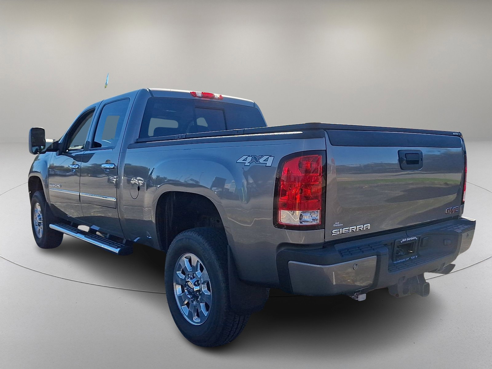 Used 2012 GMC Sierra 3500 Denali image 7