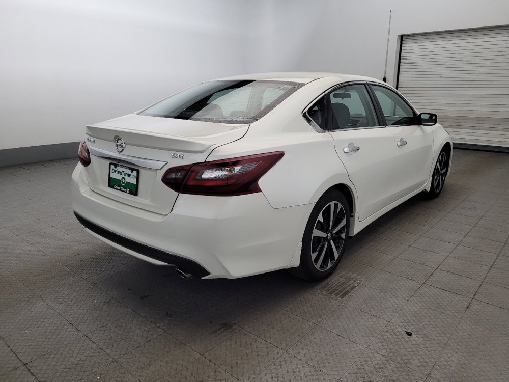 Used 2018 Nissan Altima 2.5 SR FWD image 9