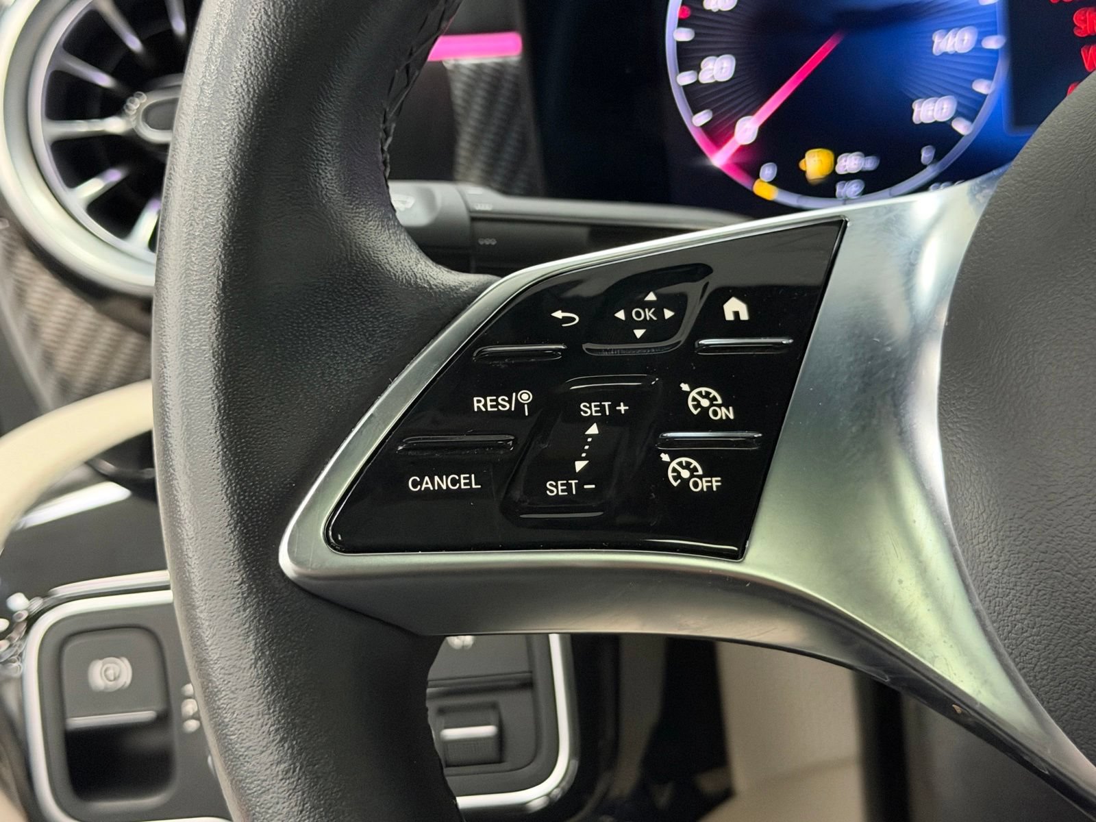 Used 2025 Mercedes-Benz CLA 250 image 27