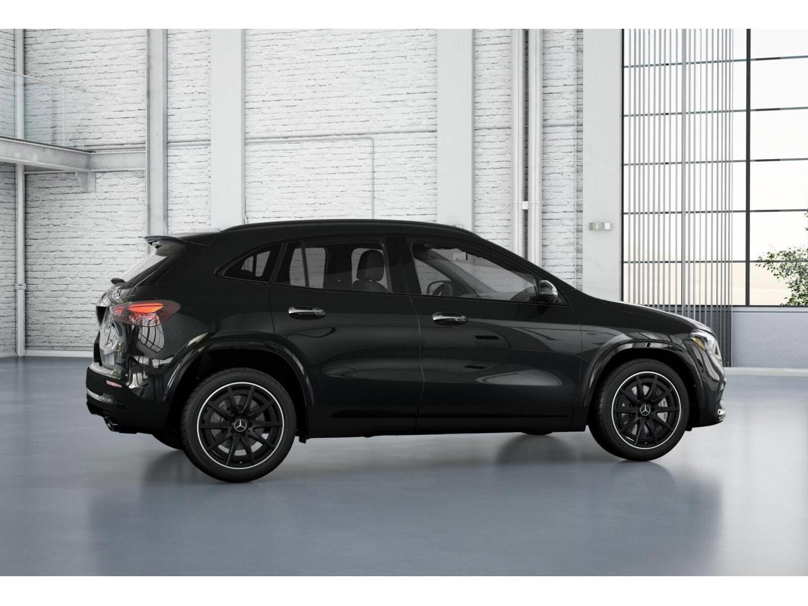 New 2026 Mercedes-Benz GLA 35 AMG 4MATIC image 17