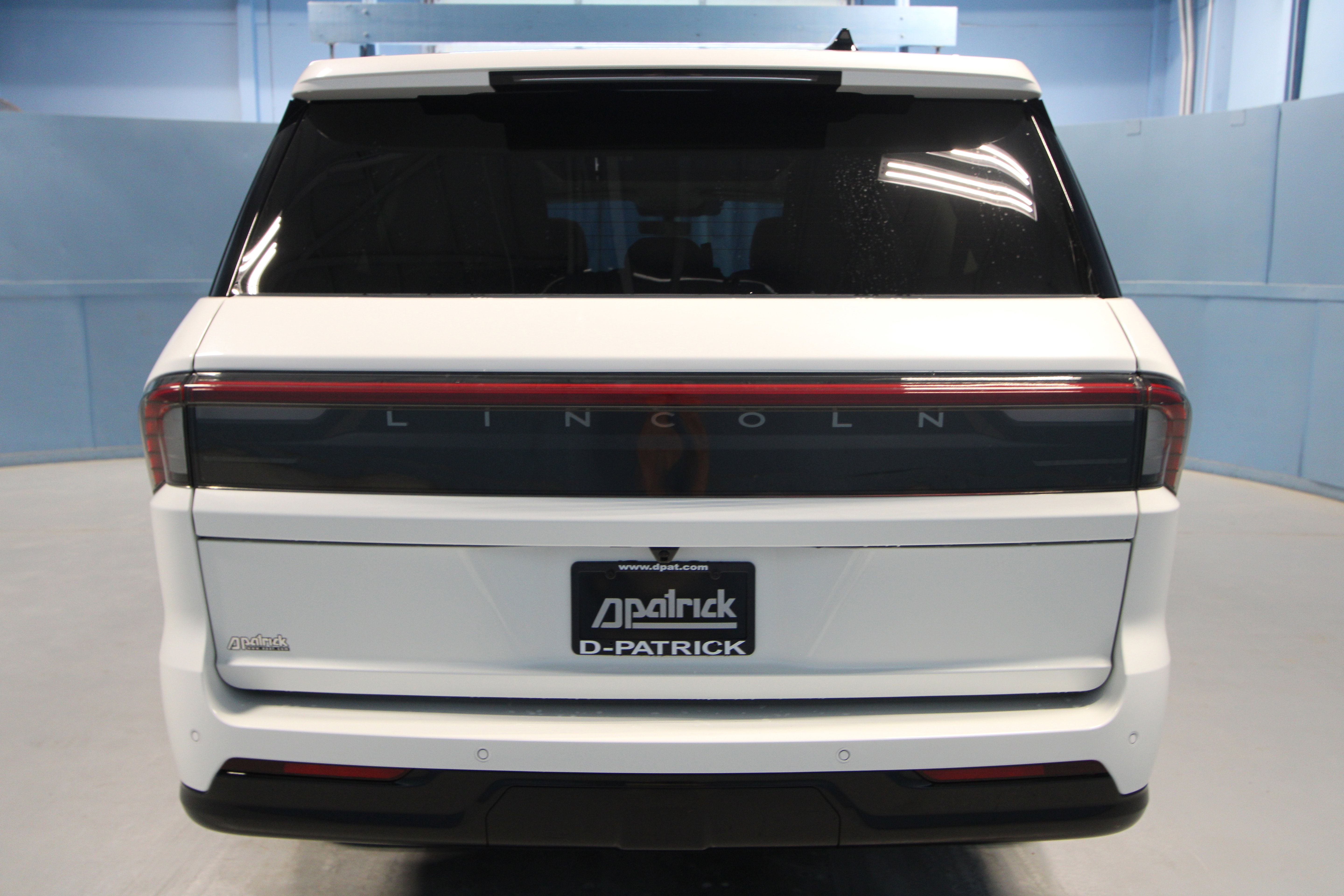 New 2026 Lincoln Navigator L Reserve AWD/4WD image 32