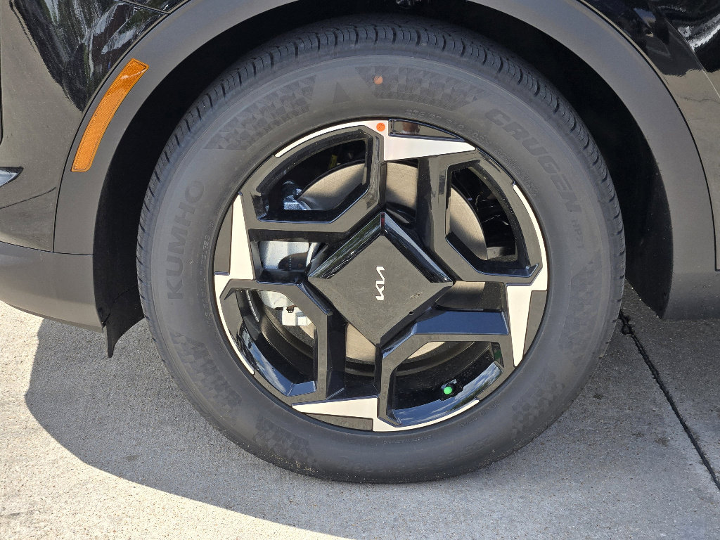 New 2026 Kia Sportage EX image 8