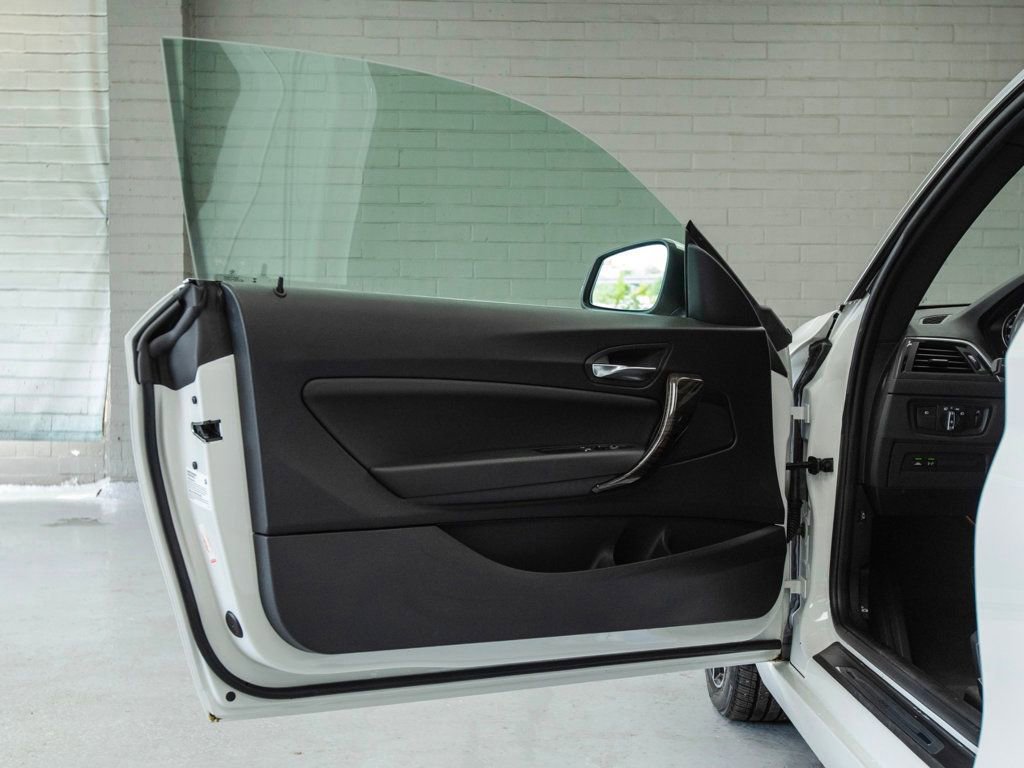 Used 2020 BMW 230i Coupe w/ Premium Package RWD image 30