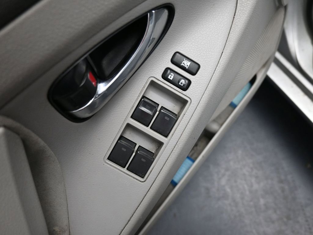 Used 2011 Toyota Camry LE image 26