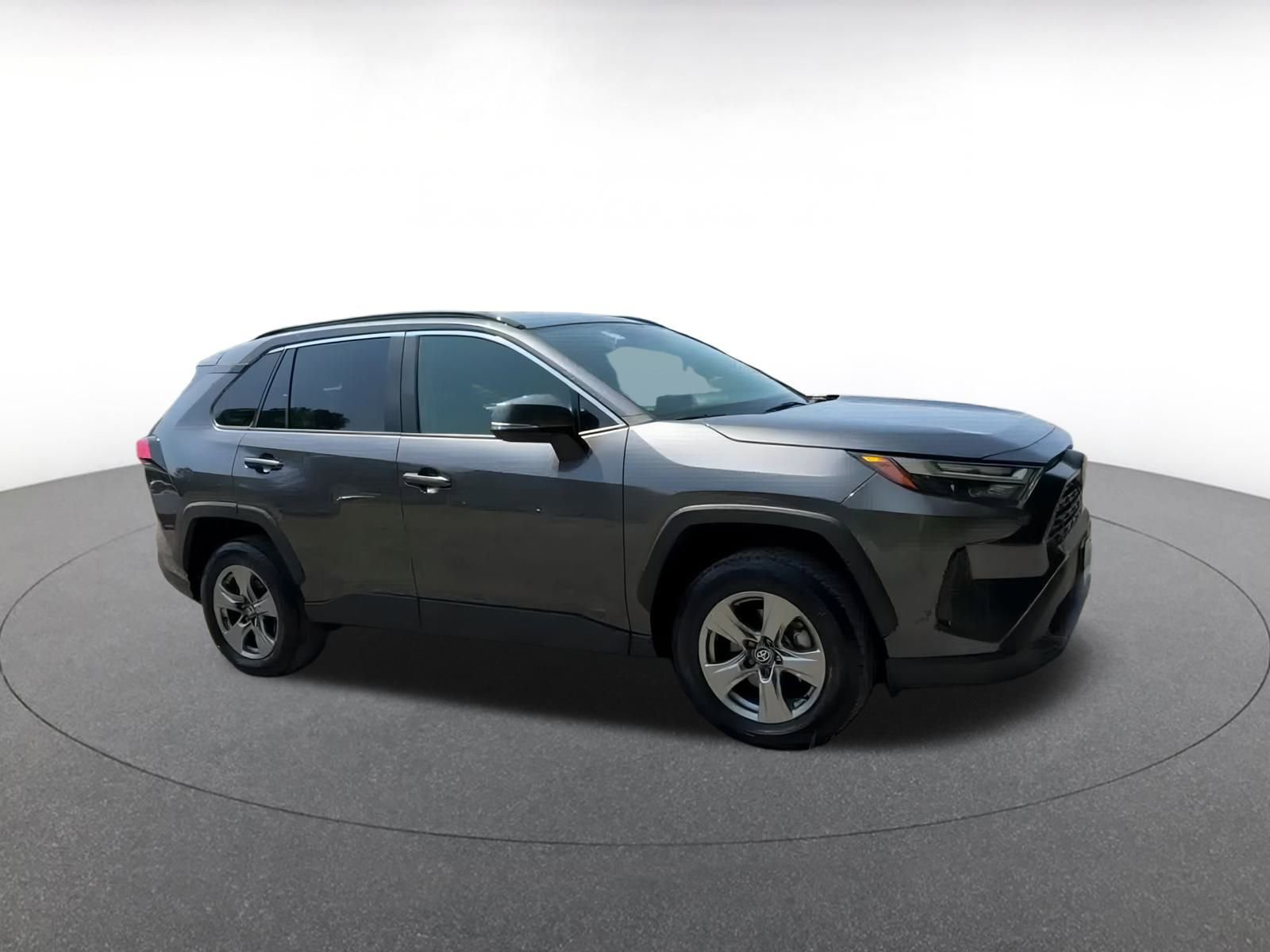 Used 2024 Toyota RAV4 XLE image 2