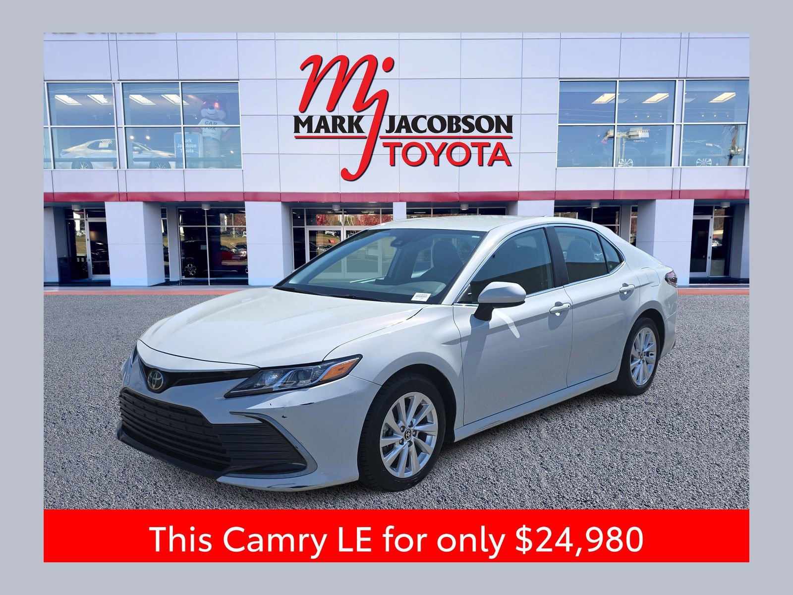 Used 2024 Toyota Camry LE FWD image 1