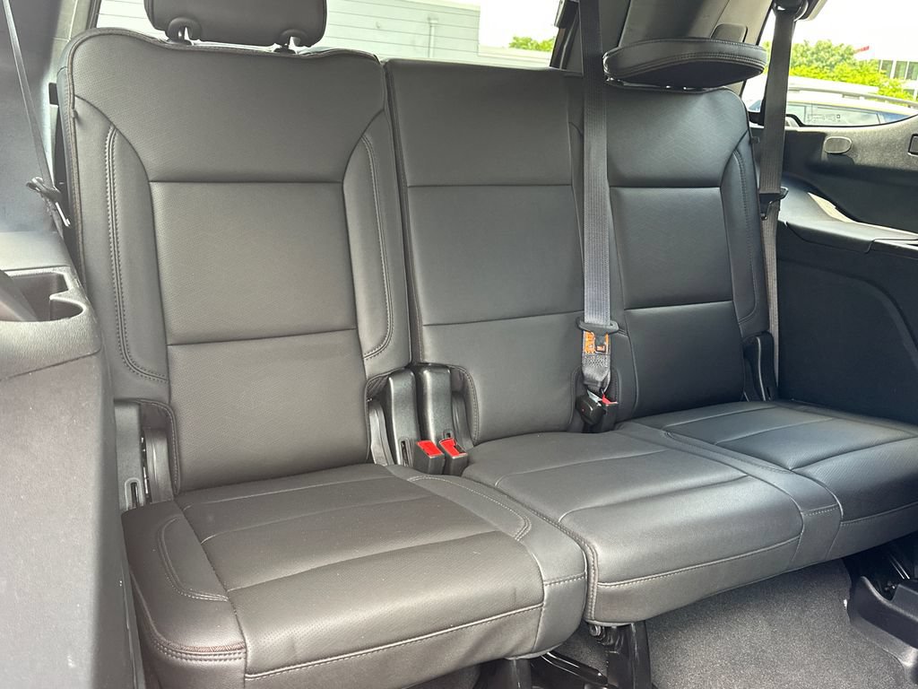 Used 2023 Chevrolet Tahoe High Country AWD/4WD image 17
